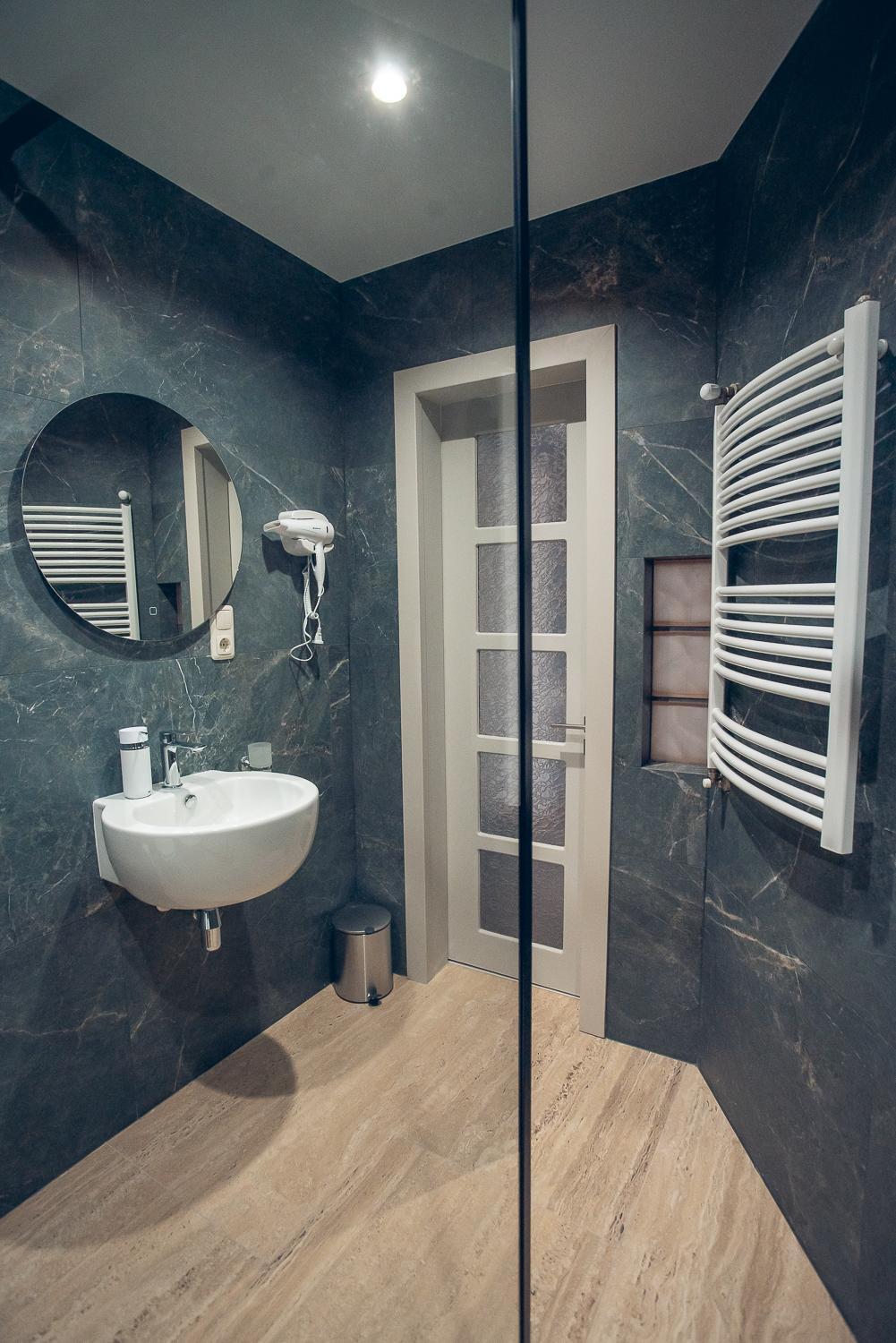 Apart4You Hotel Chisinau Exterior photo