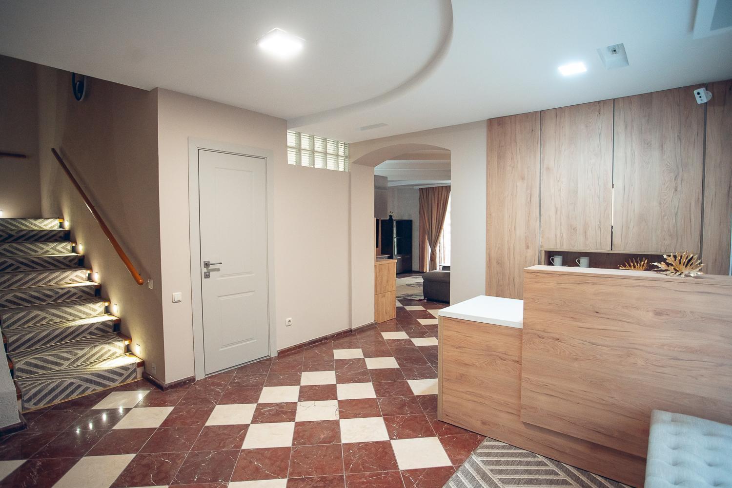 Apart4You Hotel Chisinau Exterior photo